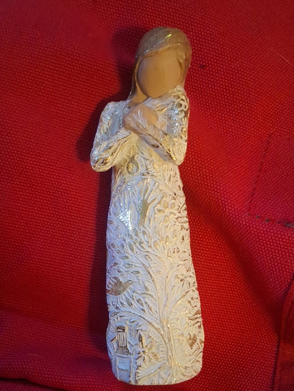 Willow Tree Cream and Gold Tapestry Base
